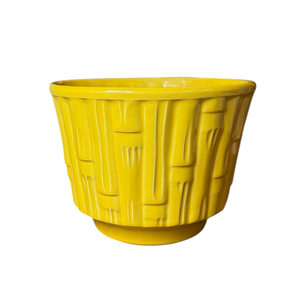 Vintage McCoy Yellow Planters Set of 2 Mid-Century Modern 0375 & 378 - Picture 4 of 7